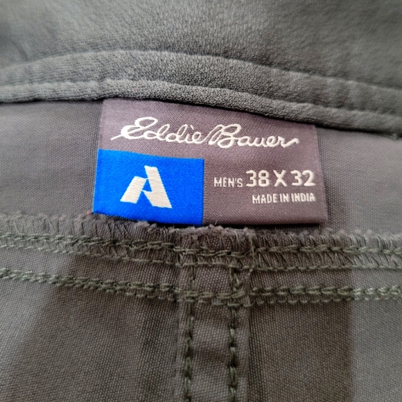 EDDIE BAUER - Men's Guide Pro Pants, Size 38 - Picture 3 of 3
